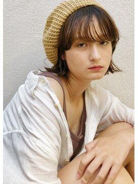 エイチ 天神橋(H) 20代30代レイヤーショートウルフアンブレラカラータッセルボブ