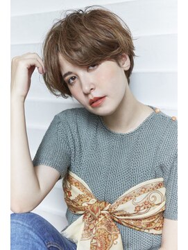 ラレイ(Lalei) 表参道駅/青山 大人かわいいワンサイドショート 辻幸奈