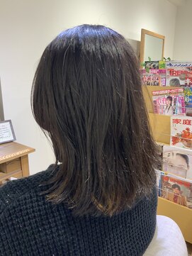 ユーネリー(U-NERY) ミディアムスタイル