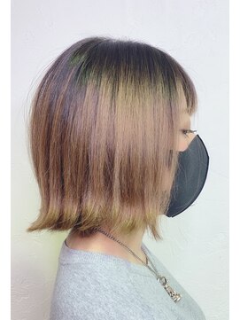 アプローズ(Applause) 切りっぱなし」ボブ