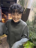 キュエ(qiie)&nbsp;ayato/グレージュカラー/ボブウルフ/黒髪/ココアベージュ/パーマ