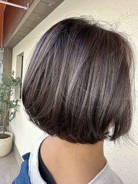 アウリイフォーグレー(aulii for gray) ツヤサラボブ