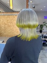 ウユ(uhyu) 【uhyu】クラゲヘア×ホワイトシルバー×裾カラー