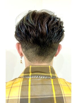 ミドル(MIDDLE) センターパート/デザインカラー/府中/調布/夜間