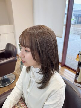 ルッツ(Lutz. hair design) レイヤーカット