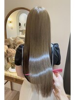 アンド ラ ブランシュ(&.La Blanche)&nbsp;アプリコットオレンジ/くびれヘア/ストレート/縮毛矯正