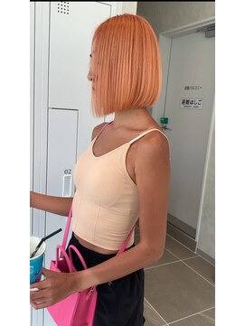 テラ 仙台(Tera) オレンジカラー ペールオレンジ