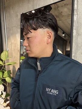 オルカ(ORCA) センターパート/ミディアムフェード/fade/baber/KEI