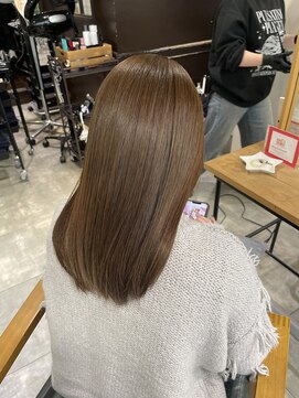 シエル 天神店(CIEL) 透明感たっぷりオリーブカラー(^^)