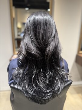 エニー 栄(Any) レイヤーカット