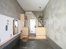 ルクバト(RUKBAT)の雰囲気(12/6、おかげさまで OPEN することができました!)