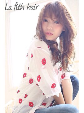 ラフィス ヘアー ココ 博多店(La fith hair coco) 【Lafith】小顔効果抜群☆ふんわりウェーブ
