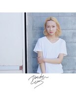 パドトロワ(Pas de trois)&nbsp;新潟×センター分け×金髪ショートボブ×春夏スタイル