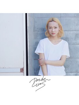 パドトロワ(Pas de trois) 新潟×センター分け×金髪ショートボブ×春夏スタイル