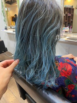 ウル(Ulu) ブルー×バレイヤージュ