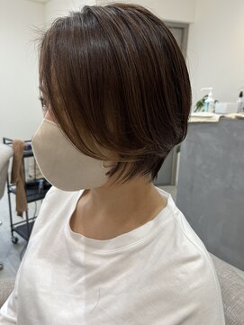 アム(amu) 扱いやすいショートスタイル