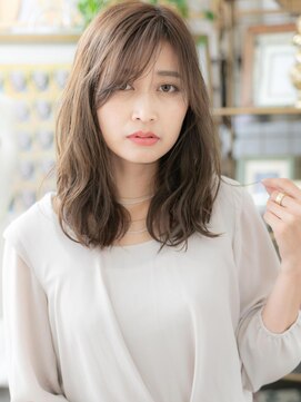 カバーヘア ブリス 上尾西口店(COVER HAIR bliss) ★斜めバンググレーベージュくせ毛風ふわミディ20代30代40代★9