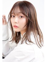 エン(enn...)&nbsp;巻いても、下ろしても可愛い顔まわり