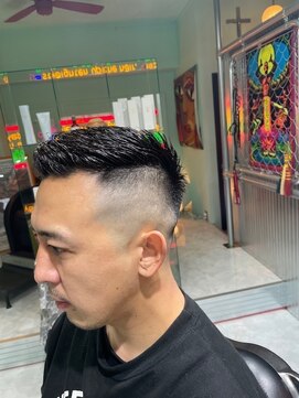 ソースバーバーズ(Source BARBER's) フェードツーブロック