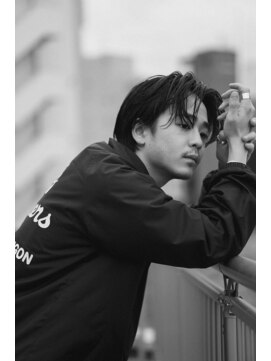 セカンドルーム ティーシーヘアー(2nd room TC hair) 大人センターパート