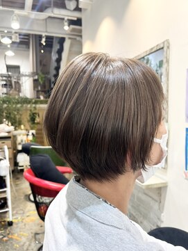 ココロカラ(Cocorokara) 短すぎないショートボブ