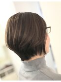 ショートボブ