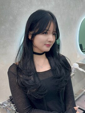 ジーニー 千葉(GENiE) ワンカール韓国レイヤーカット/グレーブラック【佐藤詩門】