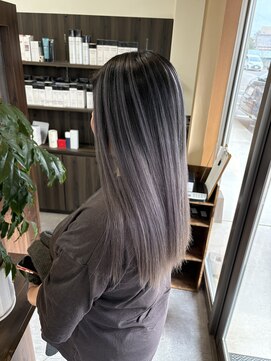 ナチュラ(NATU-RA) シャドールーツカラー