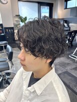 コードバイケンジ 戸塚(CODE by KENJE)&nbsp;シャドウパーマで大人の余裕をプラス