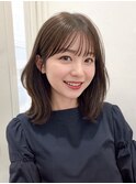 小顔外ハネミディアムアッシュ20代30代40代くびれミディ韓国ヘア