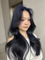 天神美容室&nbsp;韓国レイヤーカットハッシュカットブルーブラック