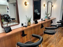 ザデイトウキョウ 表参道 青山(THE DAY TOKYO)の雰囲気（表参道駅/青山/メンズカット/ツイストスパイラルパーマ/ツイスパ）