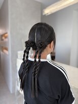 ライド ヘアー(RIDE HAIR) ツインテールアレンジ