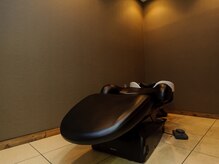 ビューメンズオンリーサロン(BEW Men's only salon)の雰囲気（心地良さ抜群のＹＵＭＥシャンプーで贅沢なひとときを◎）