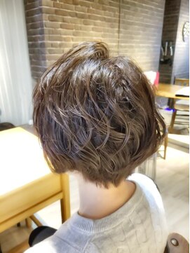 アンカラン(un Calin) 【un Calin】大人可愛い30代40代おススメ♪ゆるふわボブディ