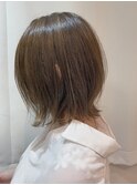 ブリーチなしで作る カーキベージュ 外ハネボブ
