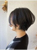 ショートボブ