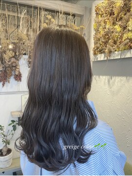 フロール(florun) グレージュカラー