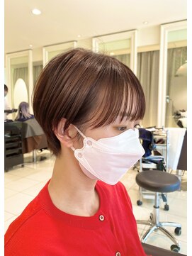 ヤヨイブレインズフェアリー(YAYOI BRAINS fairy) ★王道艶髪耳掛けショート★