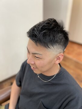 ヘアーミックス ニット(hair mix nitt) スキンフェード