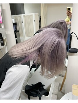 ヨペ(yeope) 【ブリーチカラー】シルバーラベンダーとインナーカラー