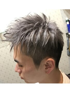 パスタイムヘアー(Pastime HAIR) シルバー　ショート