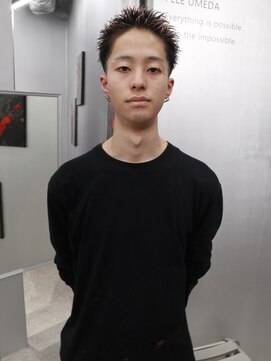 ペレ 梅田(PELE) ダークアッシュ/ニュアンスパーマ/韓国マッシュ/スペインカール