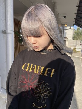 エイルミヤザキ(Ail Miyazaki) ホワイトグレージュ