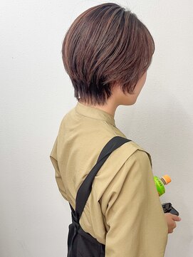 ムクヘアー(muk hair) ナチュラルショート×白髪ぼかしハイライト