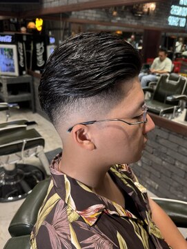 フォーコーナーズカットショップスリーセント 栄(FourCornersCutShop 3/cent) 大人フェード/ビジネスヘア/ビジネスフェード/大人ビジネス