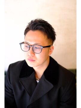 ブロートーキョーバーバーショップ 神田店(Bro Tokyo BARBERSHOP) アップバング