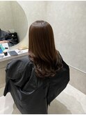 ベージュ