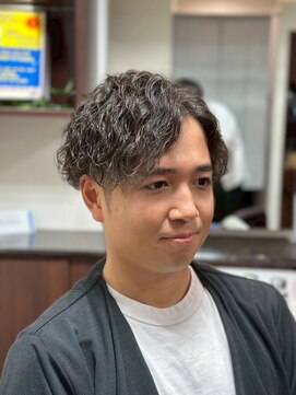 ケースタイル ヘアスタジオ 神保町店(K STYLE HAIR STUDIO) ツイスパ/メンズパーマ/束感ショート/ツーブロックマッシュ/床屋