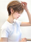 みねマッシュショートボブ30代40代小顔新宿ハイライトカラー面長